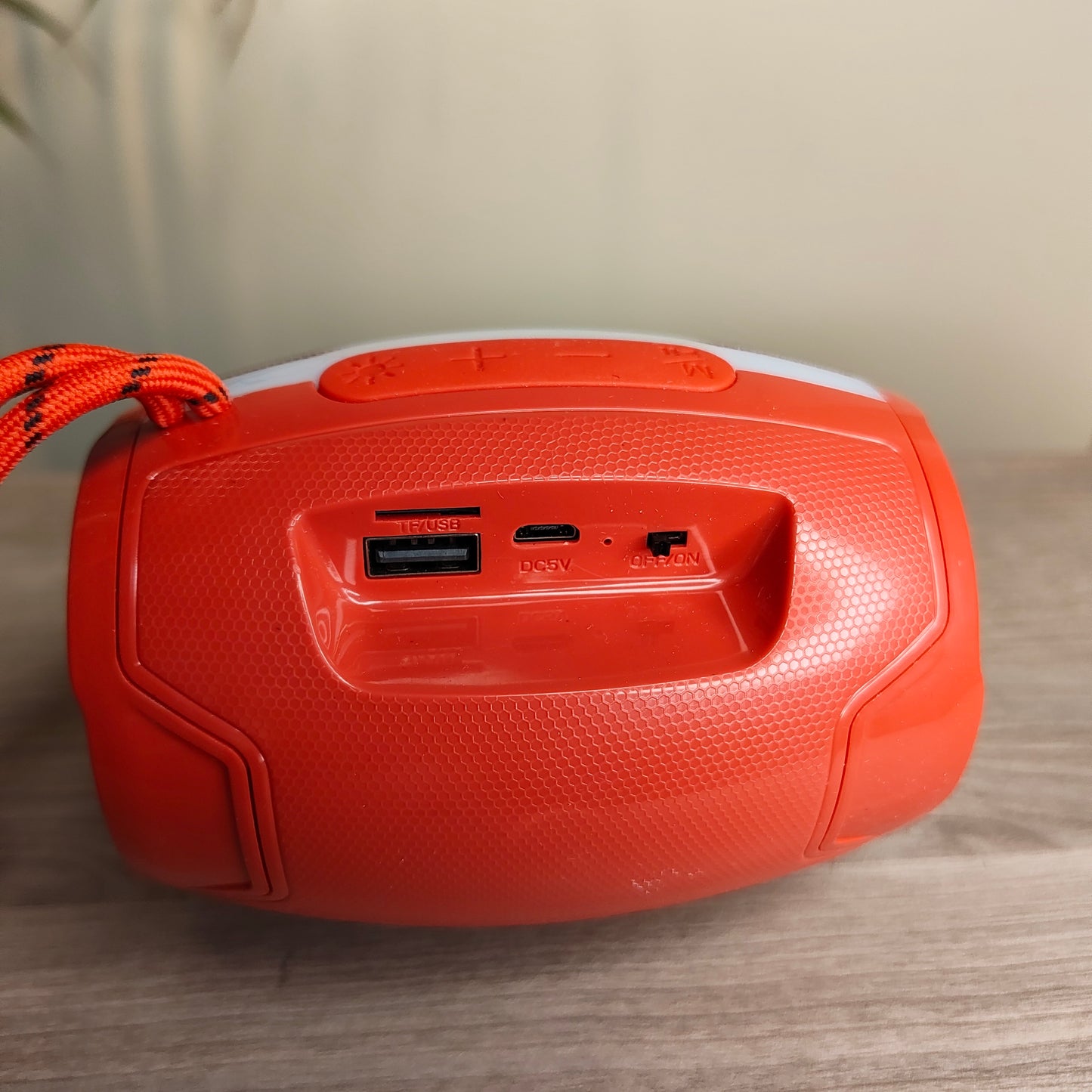 Bluetooth Speaker with RGB Light (Refurbished)