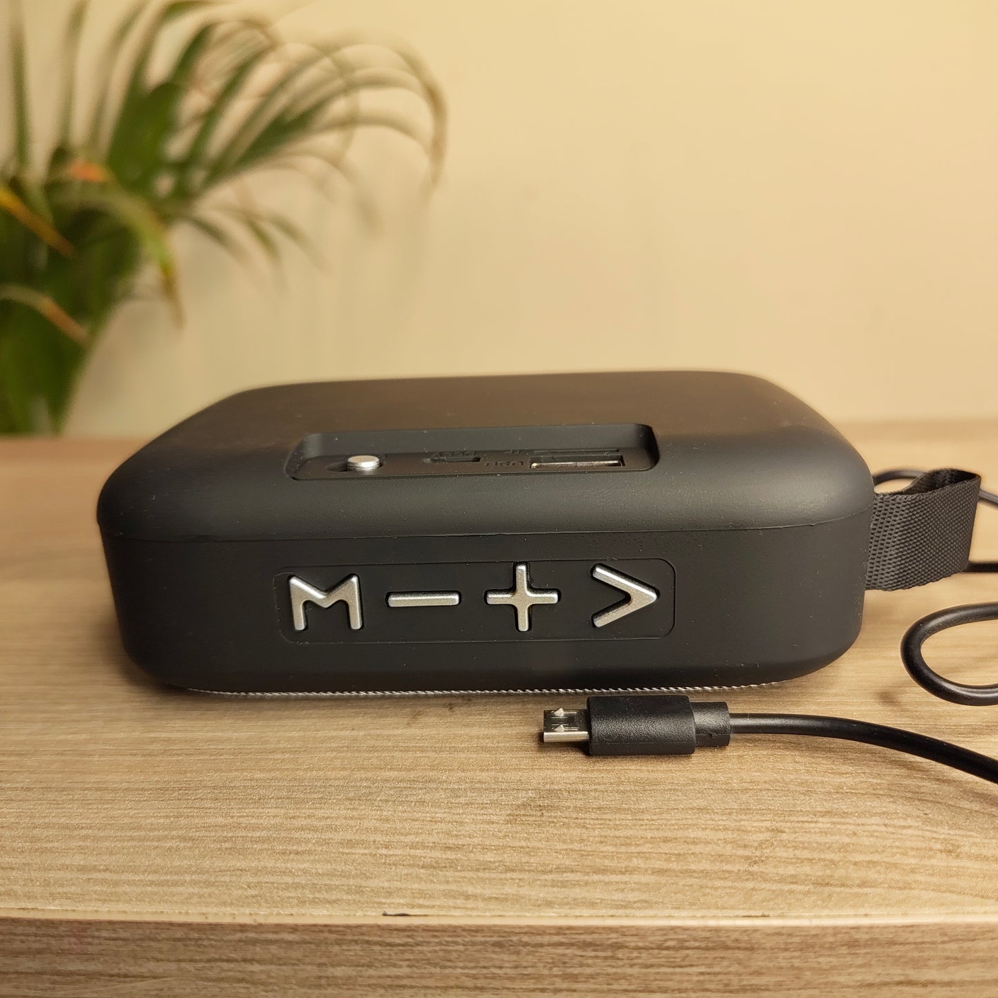 pTron Musicbot Bluetooth Speakerb (Refurbished)