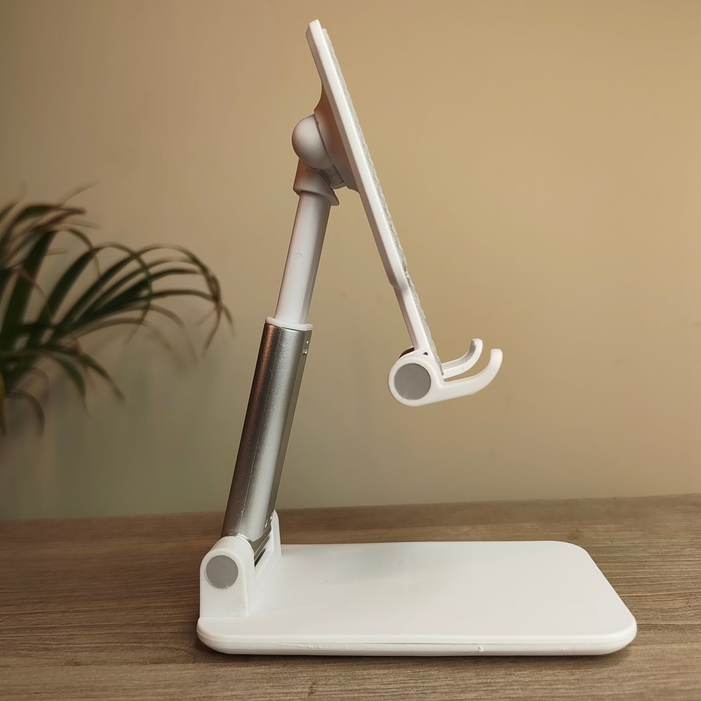 Folding Phone Stand (Refurbished)