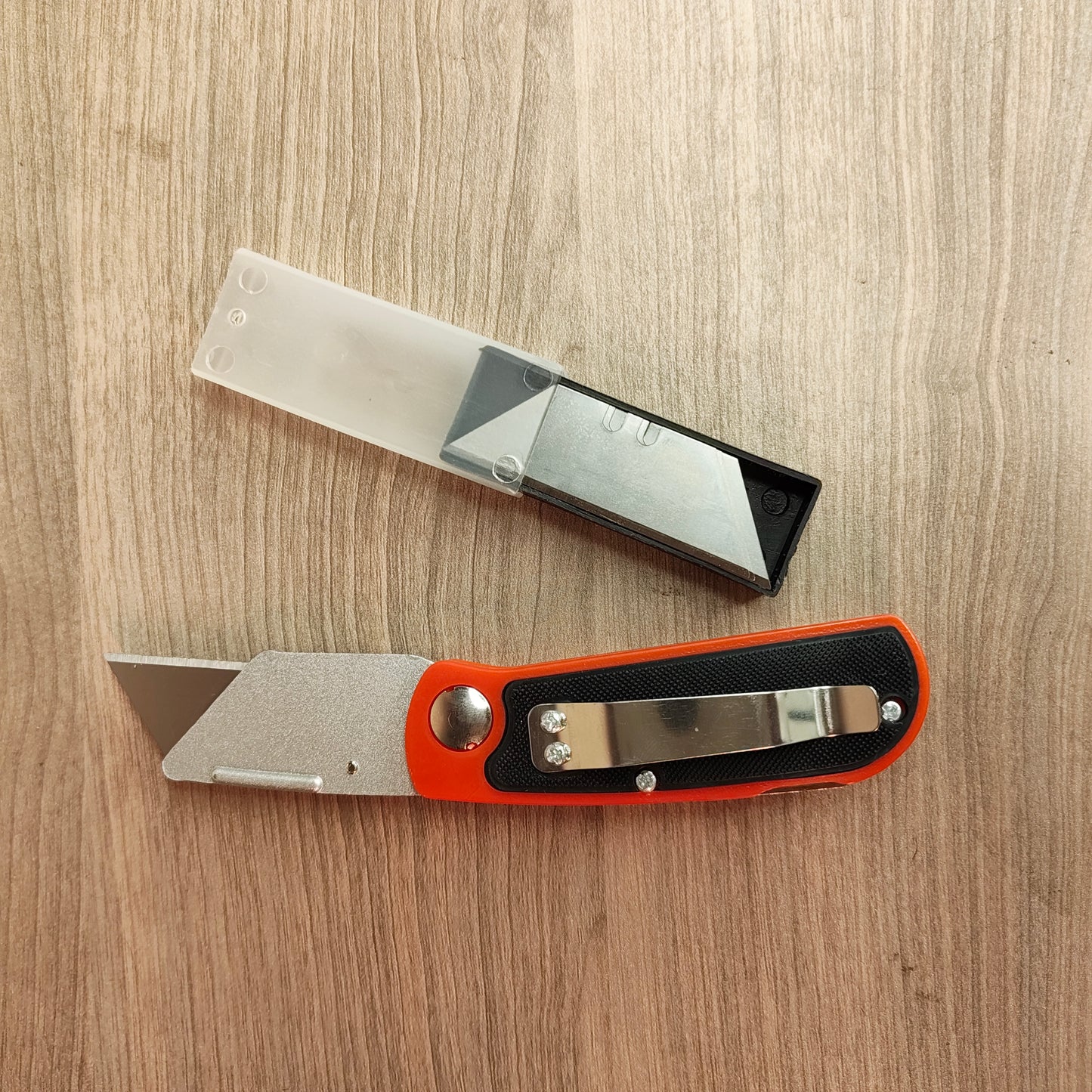 MR DIY Utility Blade (Refurbished)