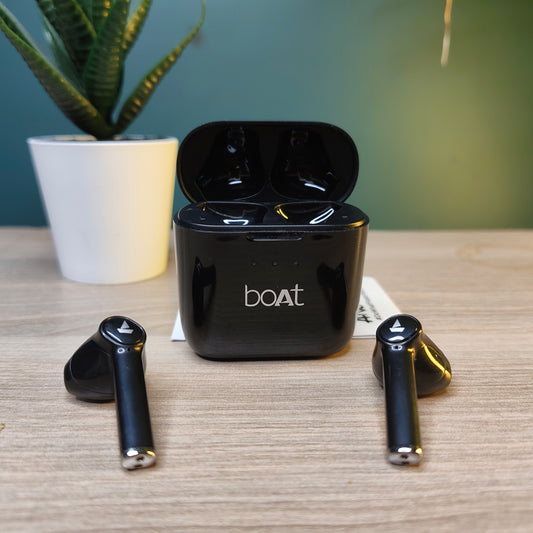 boAt Airdopes Wireless Earbuds (Refurbished)