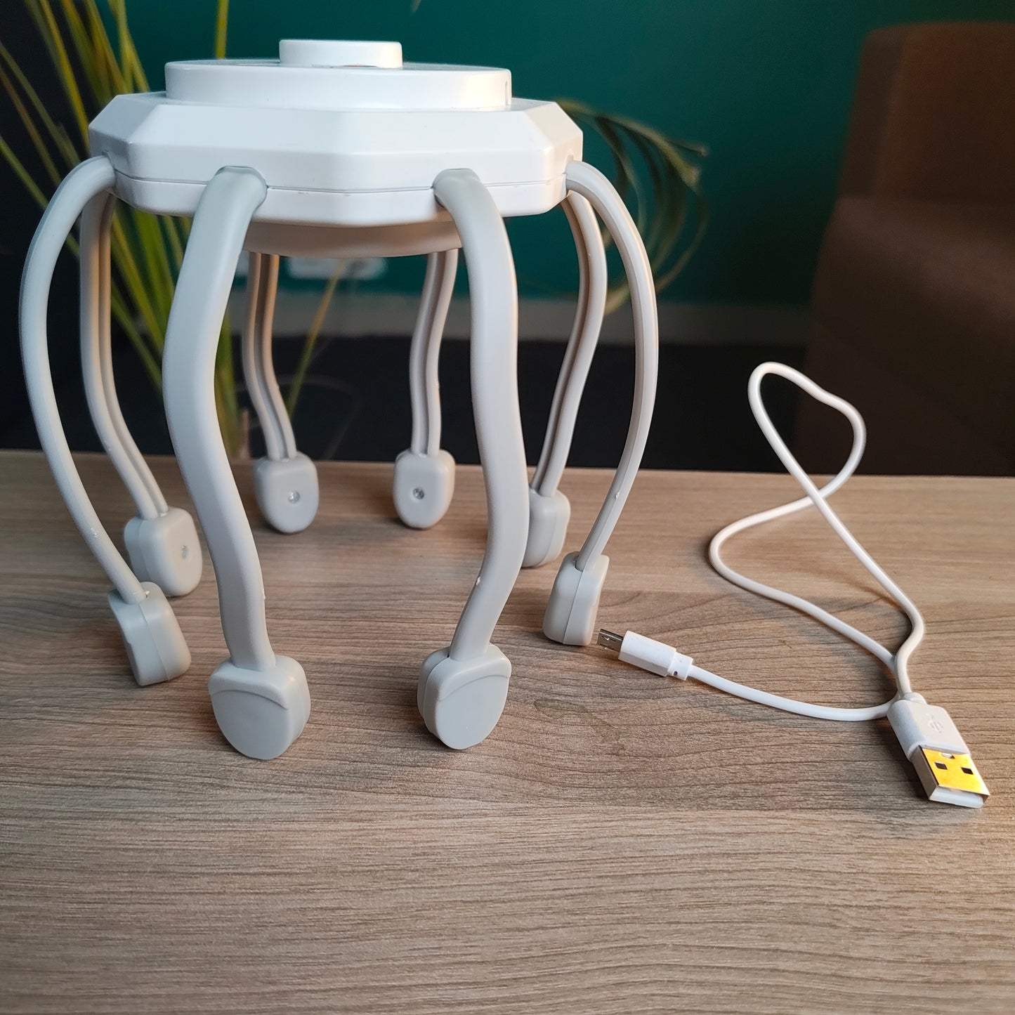 Octopus Rechargeable Head Massager (Refurbished)