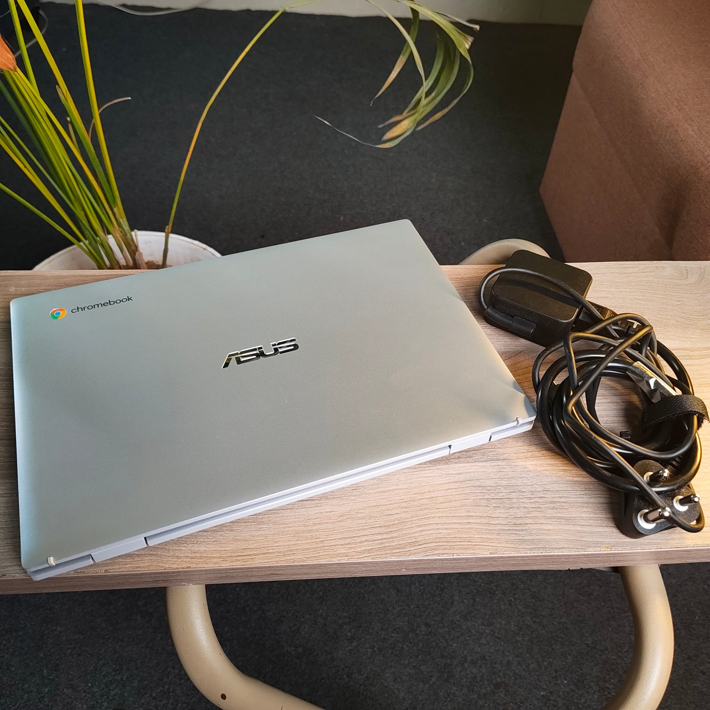 ASUS Chromebook Intel Celeron processor (Refurbished)