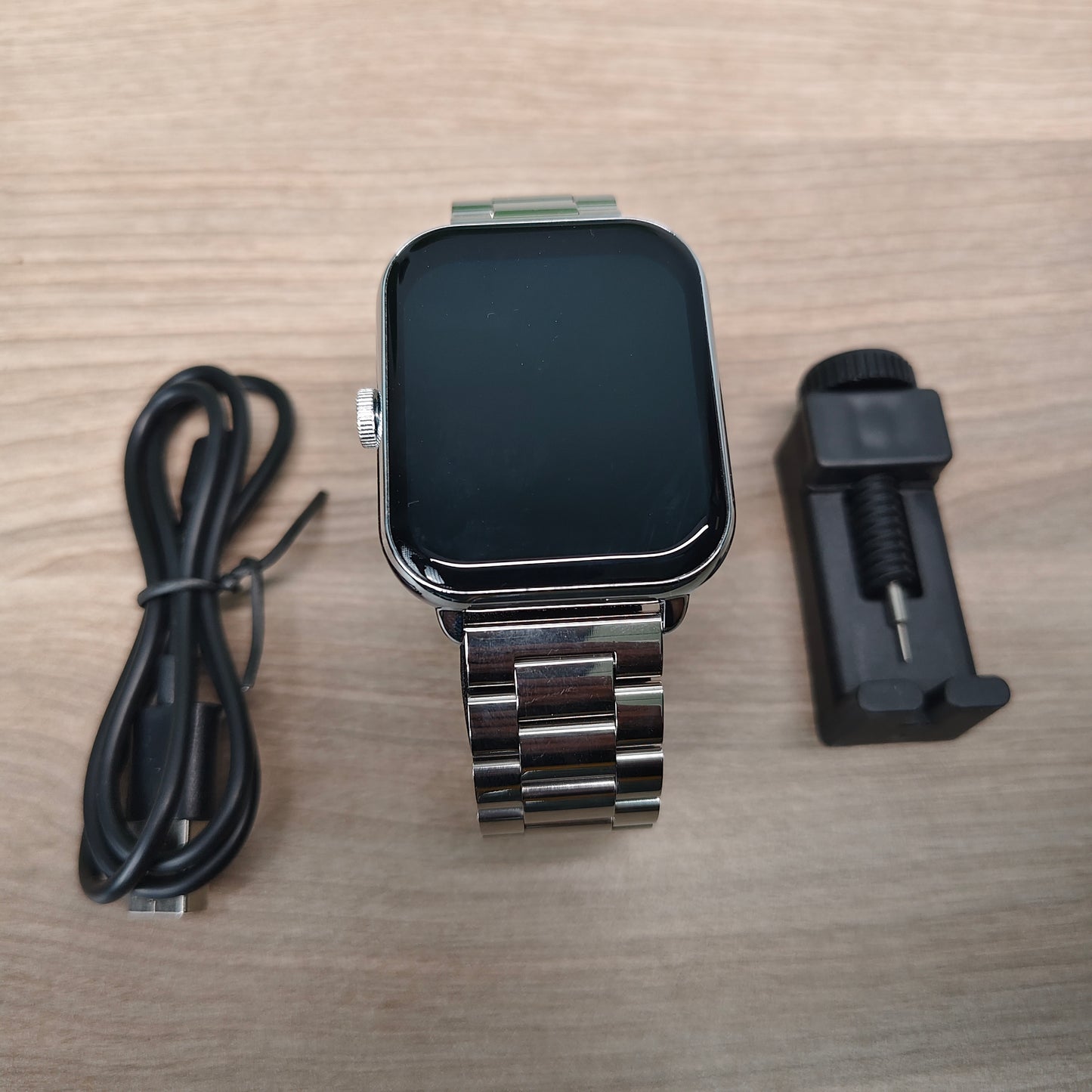 Noise Icon 3 Plus Smartwatch(Refurbished)