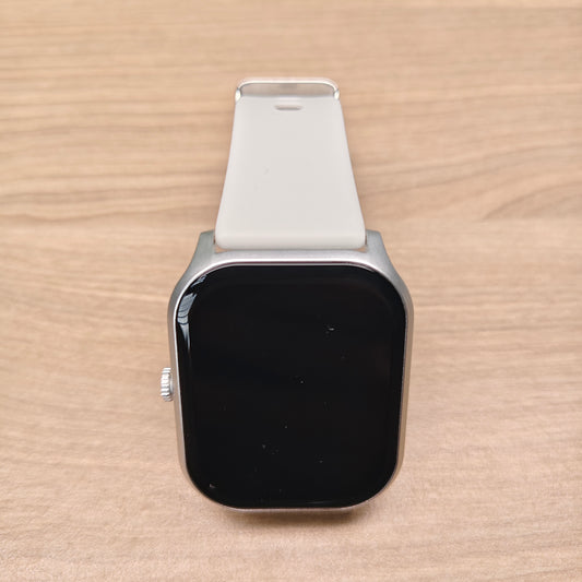 FireBoltt Hunter Smartwatch(Refurbished)