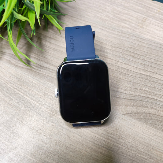 Noise Icon 3 Plus Smartwatch (Refurbished)
