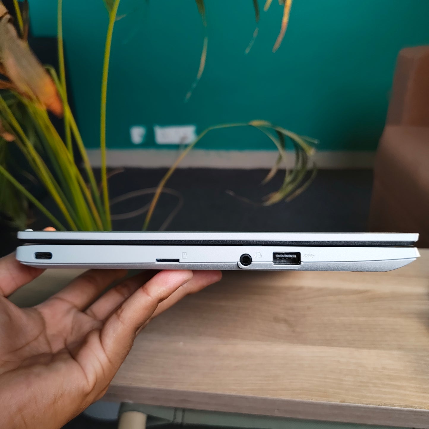 ASUS Chromebook Intel Celeron processor (Refurbished)