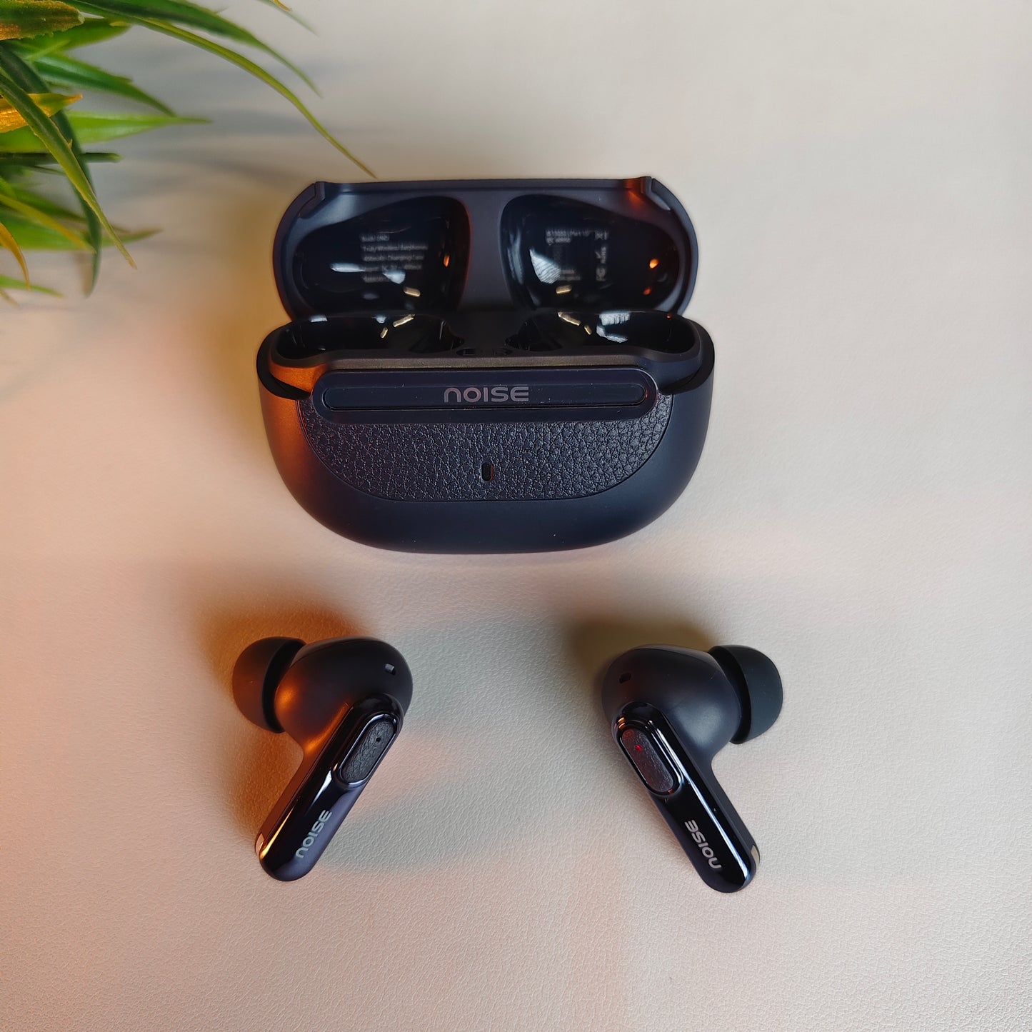 Noise Buds UNO(Refurbished)