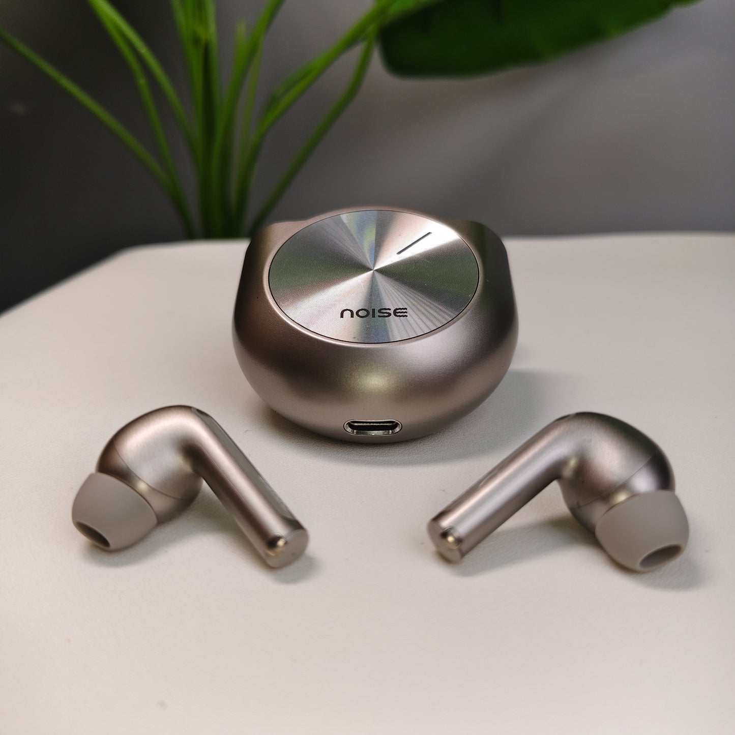 Noise Master Buds(Refurbished)