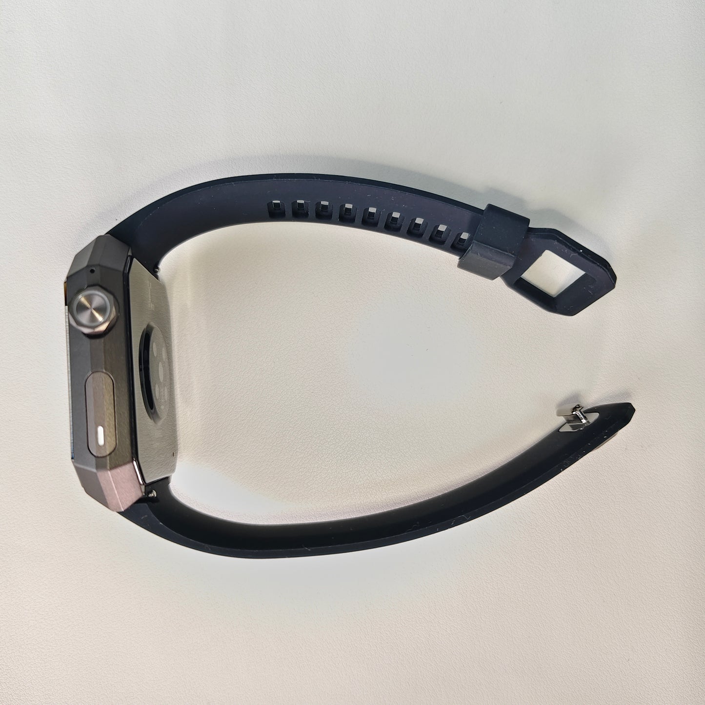 Layers ANARC Smartwatch(Refurbished)