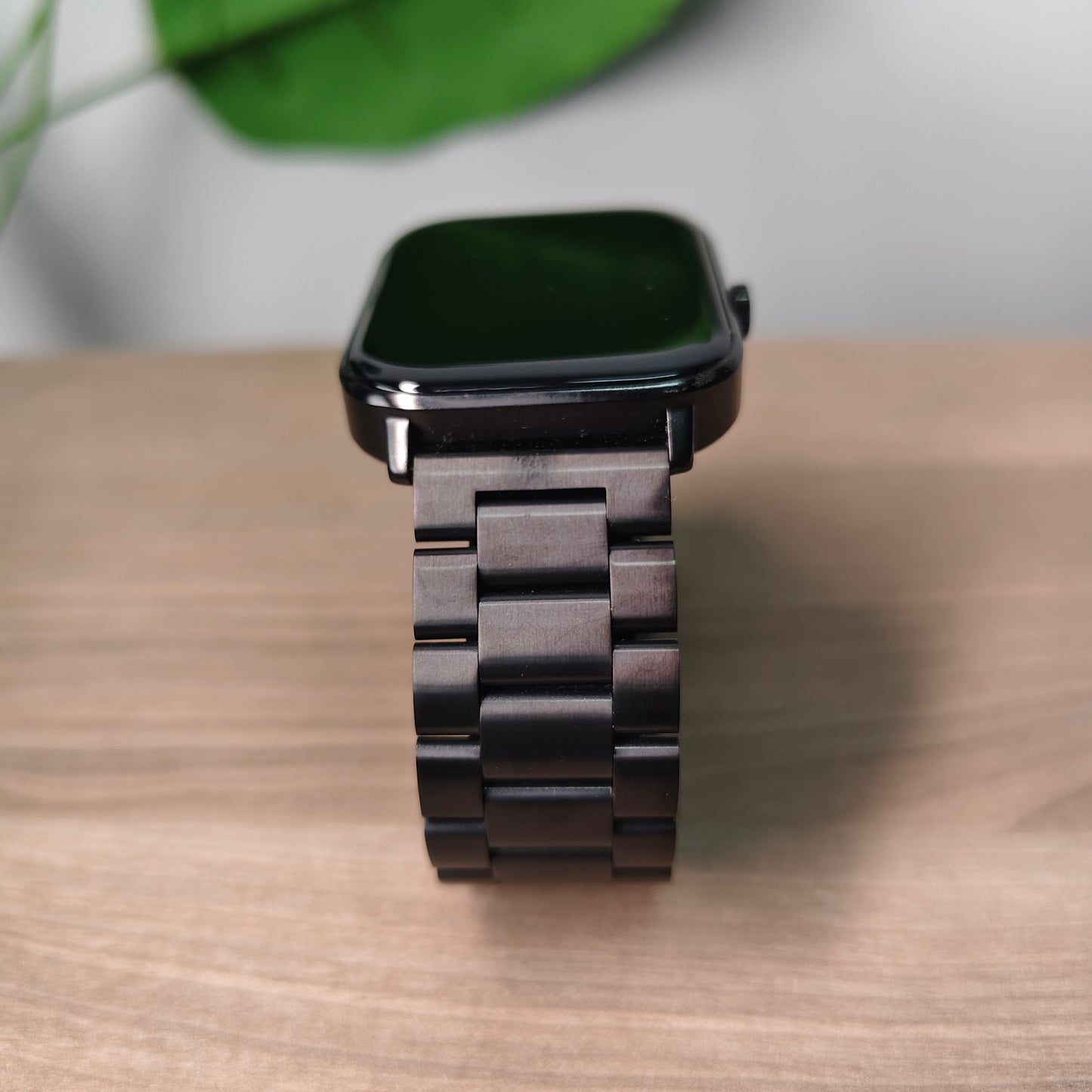 Noise Icon 2 Smartwatch(Refurbished)